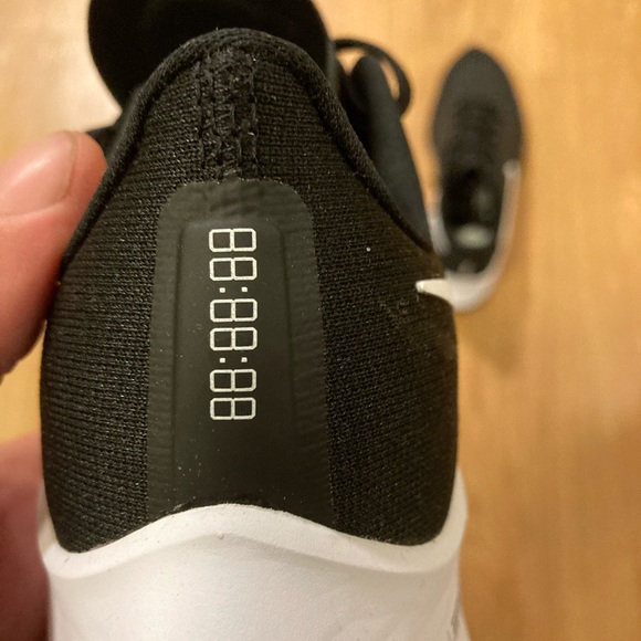 Nike Air Zoom Pegasus 37 Women’s size 7 - NWOT - Picture 3 of 6